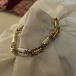 💕 3/$15 Two-tone bracelet